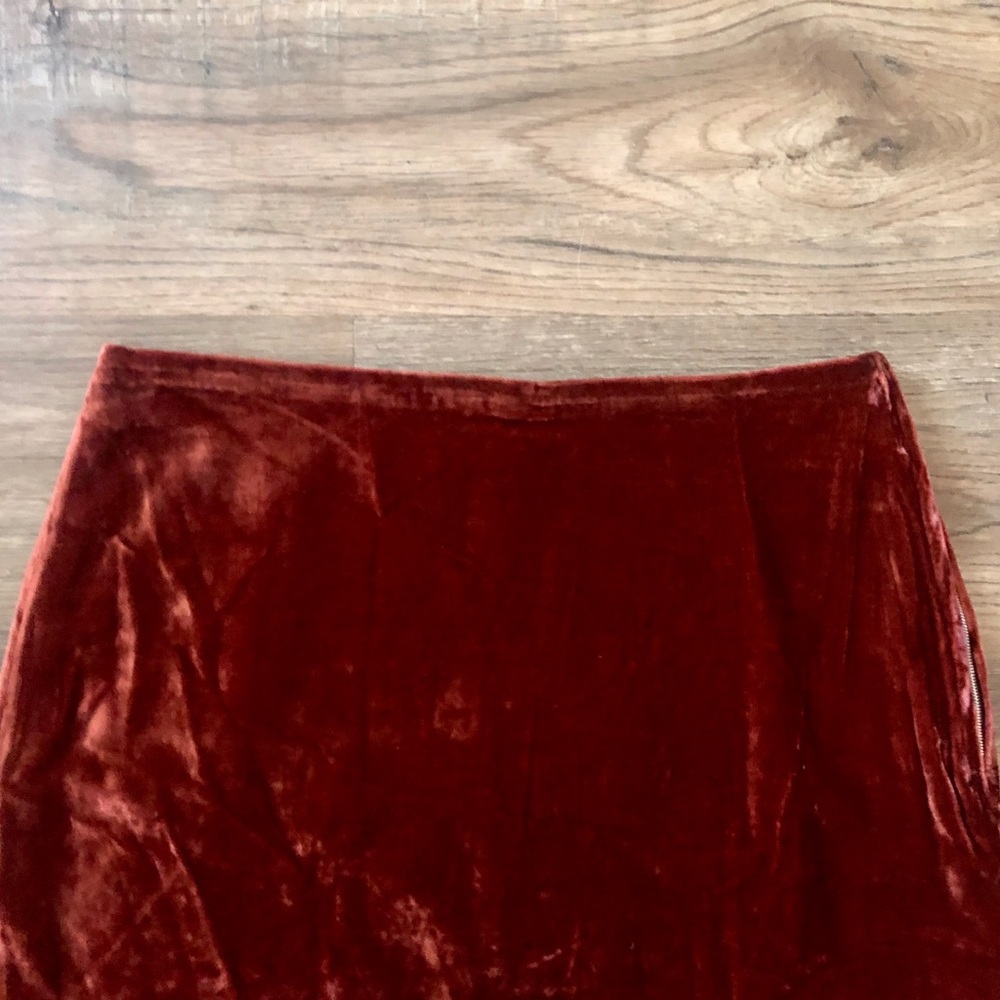 NWT Opening Ceremony Wine Velvet Mini Skirt - Picture 3 of 12